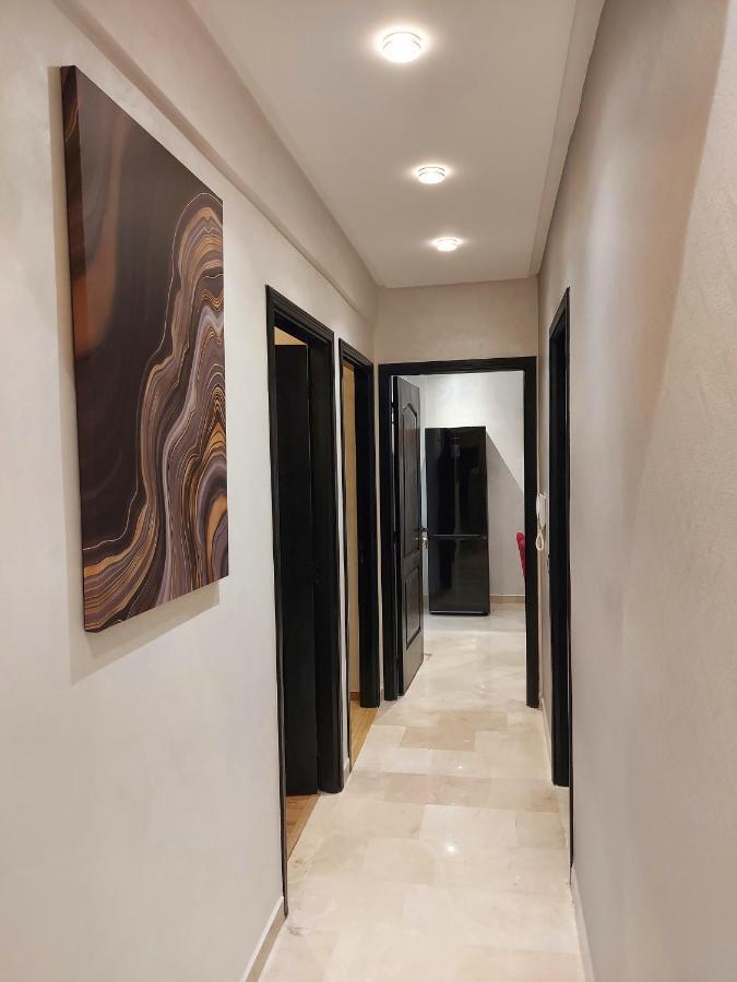 Modern Opposite The Hassan2 Mosque, Very Well Equipped And Stylish, 85 M2 With Gym And Direct Sea View With Underground Garage , Prohibits Unmarried Couples Of Arab Origin * Casablanca